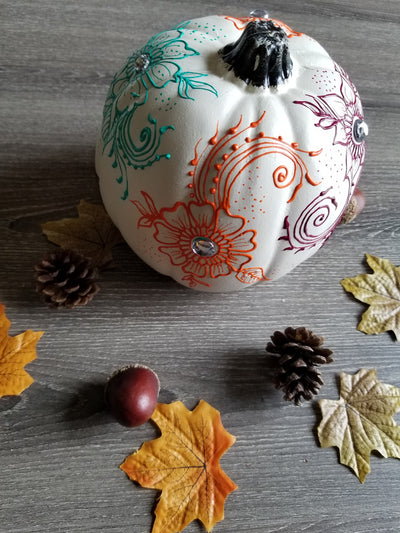 Henna Pumpkin - Floral - Multicolor