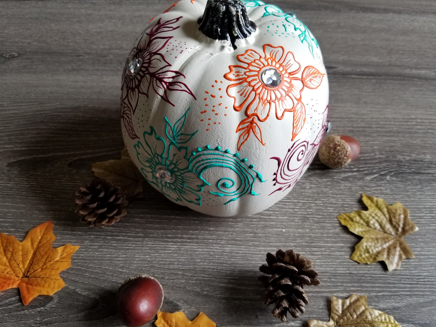 Henna Pumpkin - Floral - Multicolor